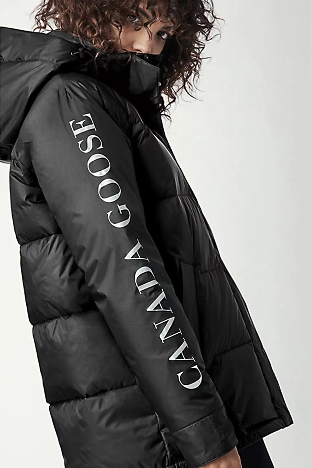 F CANADAGOOSE/ Approach/2078#APP # Skreslet ， 。 ( )、 ( ) ( ) ： 1⃣ 9500-100%nylon 2⃣ YKK ， 3⃣ 85% ，（zp 85% / 90% ） ： 1⃣ /9500-100%nylon 100% 100% , 、 ZP ， 。 2⃣ 80% ， （30 ） 。 。 ： ， 。 ， ， 。 ： ： ，50 ， ！ 90% ， 90% ， ！（ Authentic ） ： Authentic， ， 。（ 7 ， 15 。） ⚠ ！ ， ！ Quality